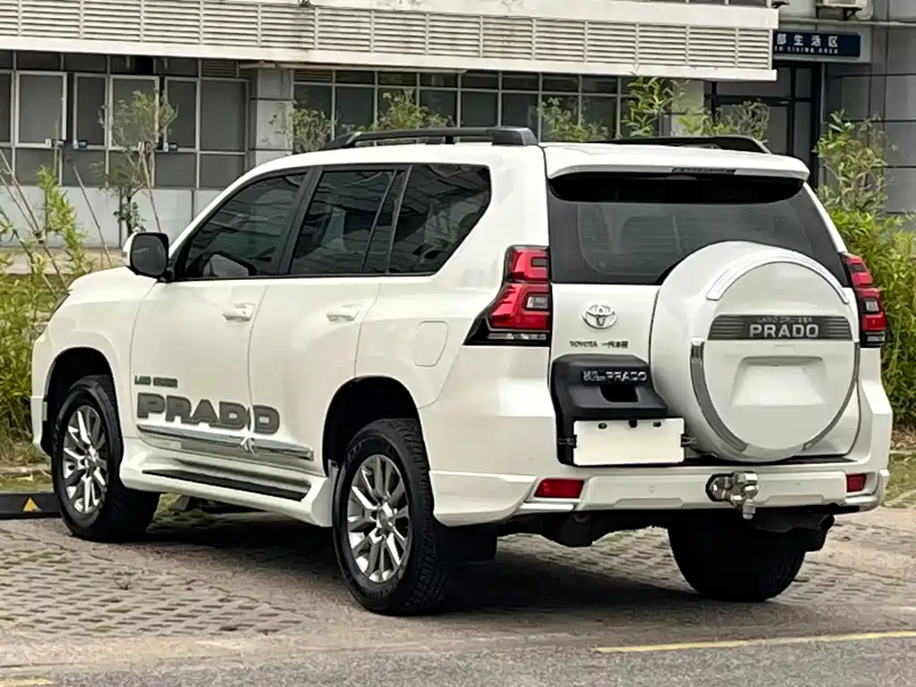 Toyota Prado 2019 — фото 15