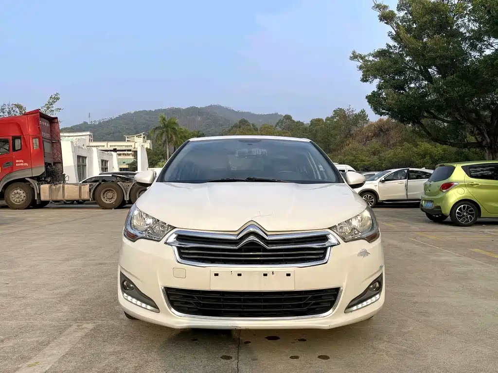 Citroen C4L 2015 — фото 2