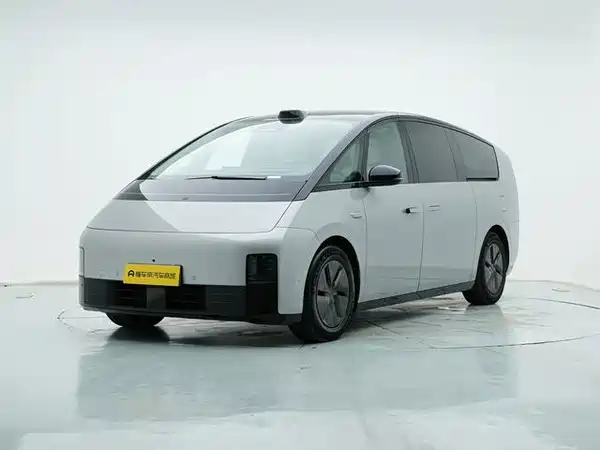 Li Auto MEGA 2024