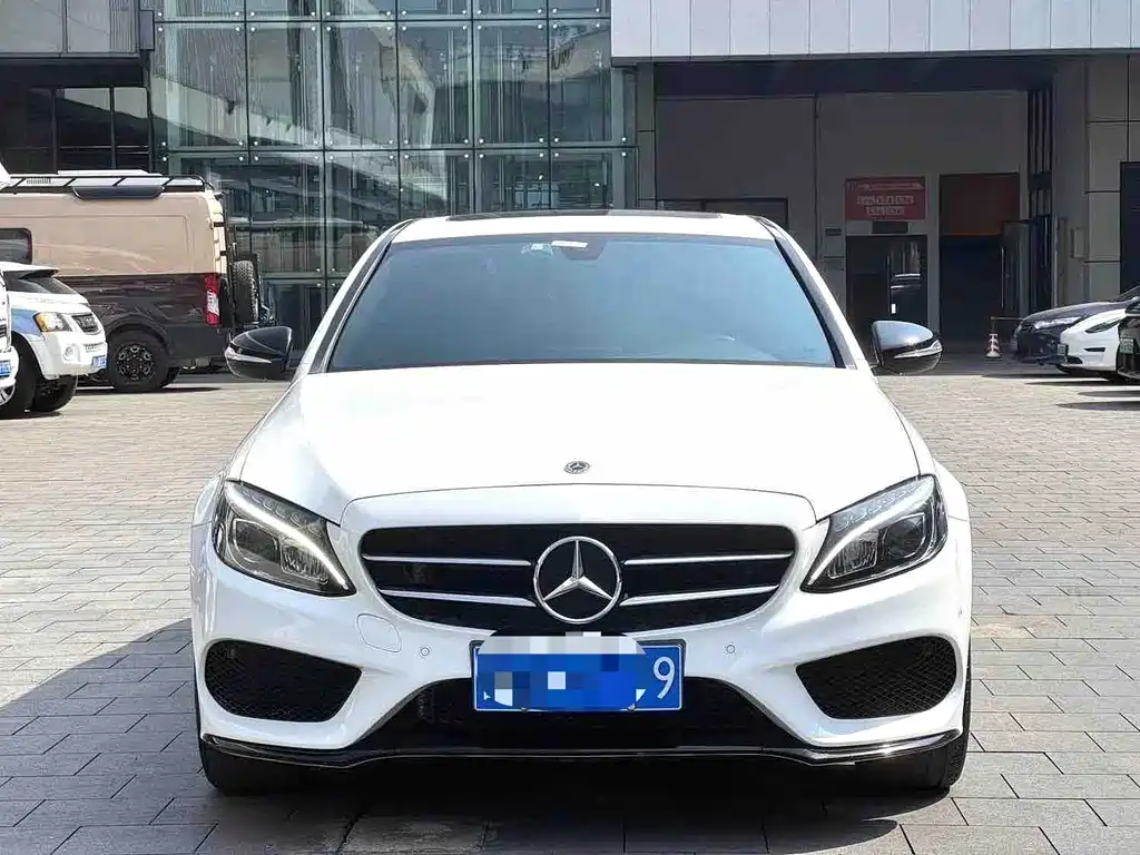 Mercedes-Benz C-Class 2018 — фото 2