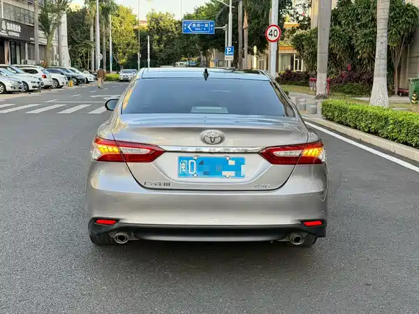 Toyota Camry 2021