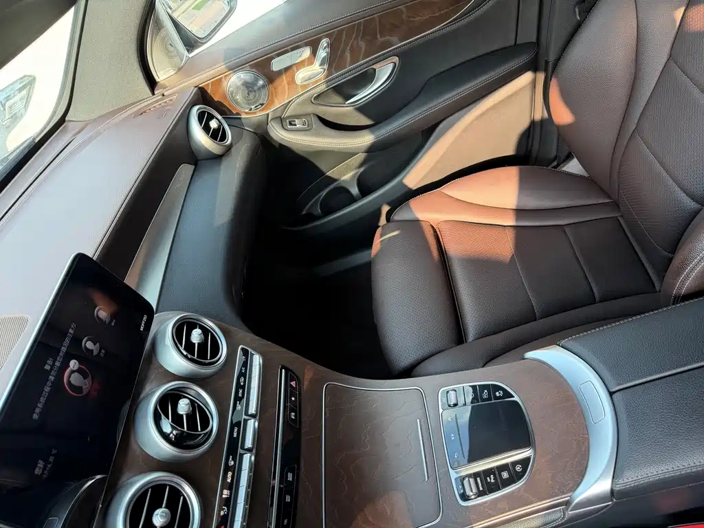 Mercedes-Benz GLC 2020