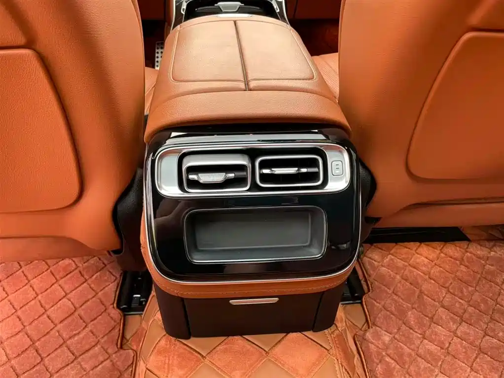 Mercedes-Benz S-Class 2022 — фото 16