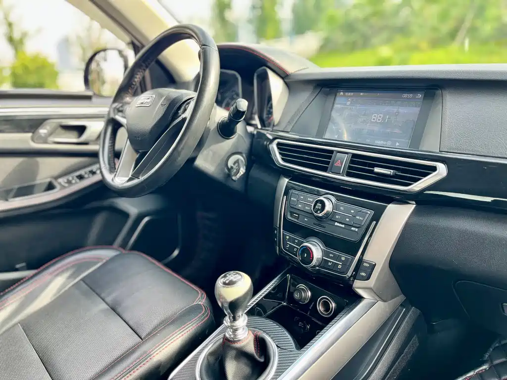Zotye X5 2015 — фото 16