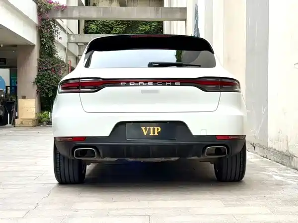 Porsche Macan 2020