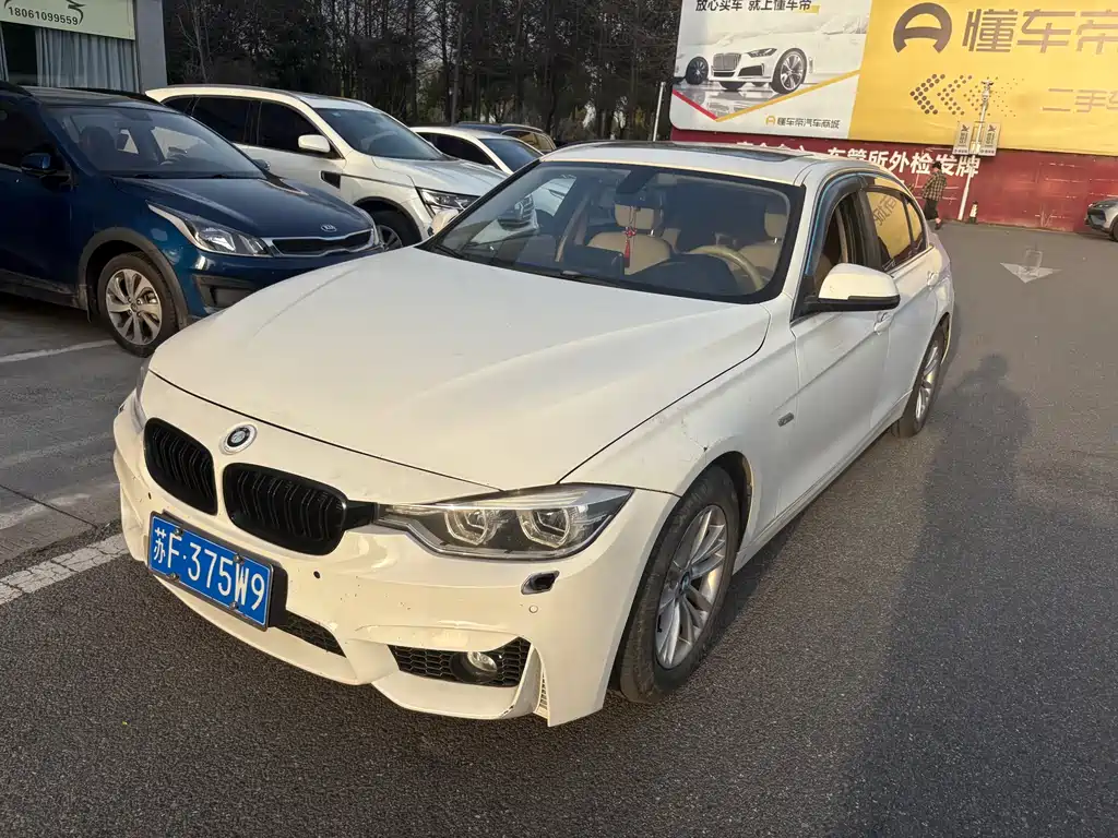 BMW 3 Series 2013 — фото 1