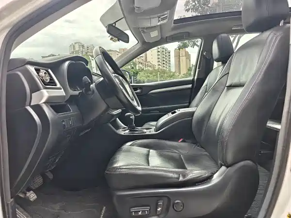 Toyota Highlander 2017
