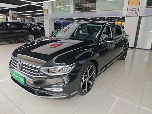 Volkswagen Magotan 2023