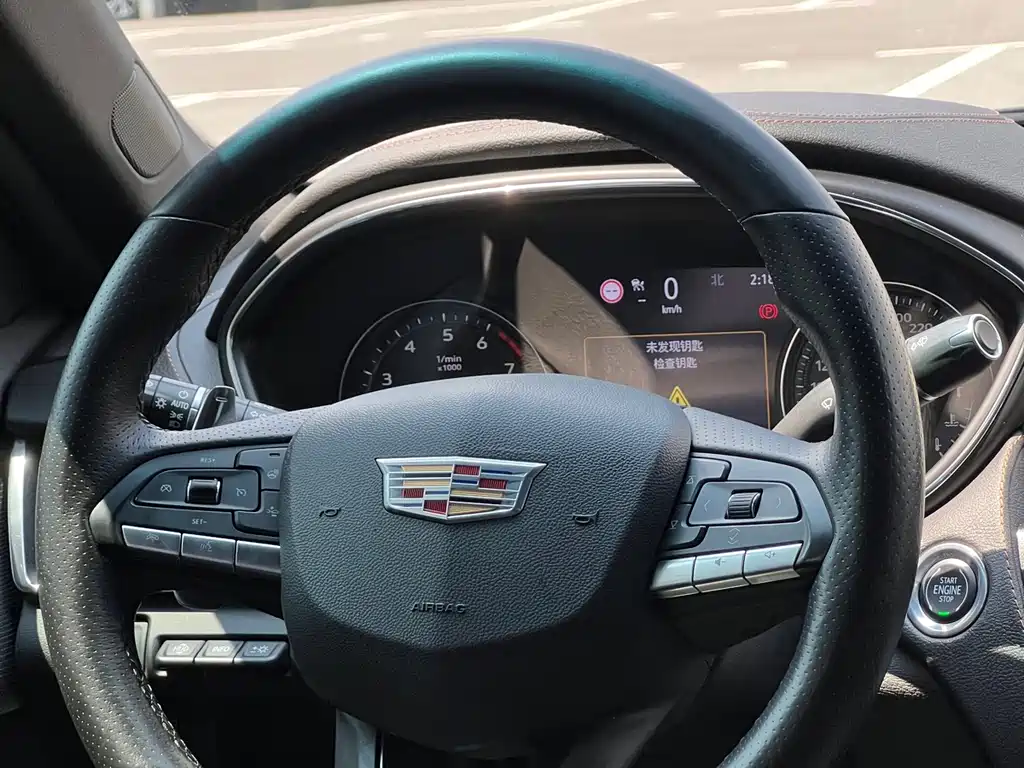 Cadillac CT5 2020 — фото 12