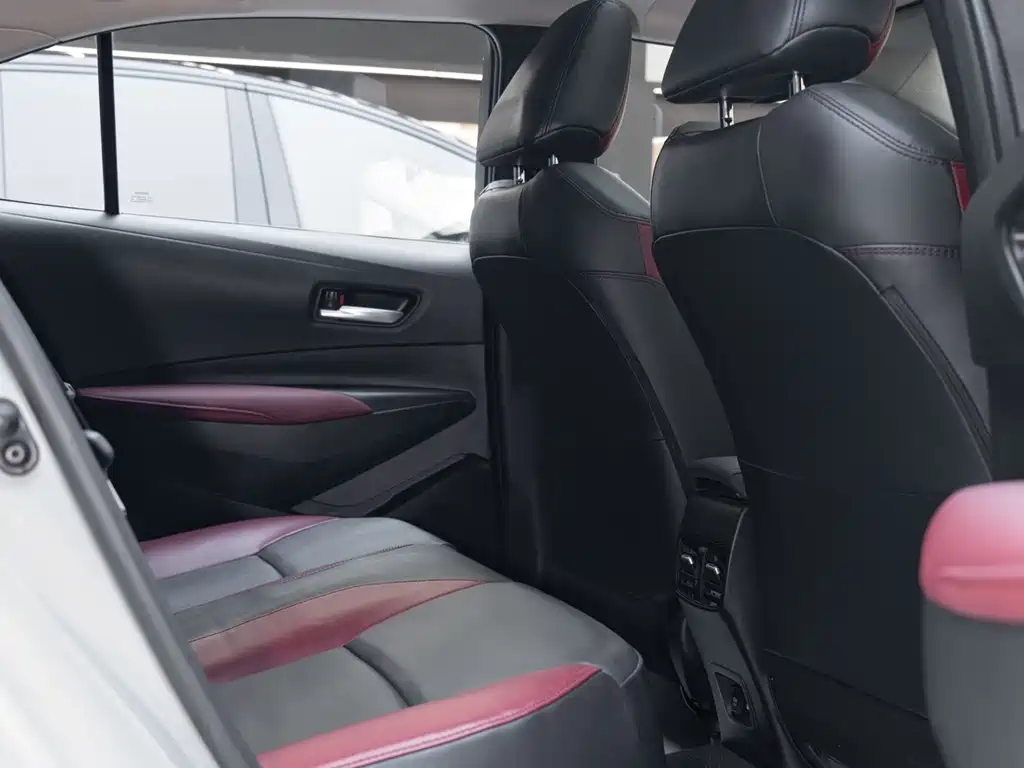 Toyota Corolla 2022 — фото 15
