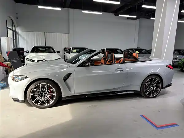 BMW M4 2024