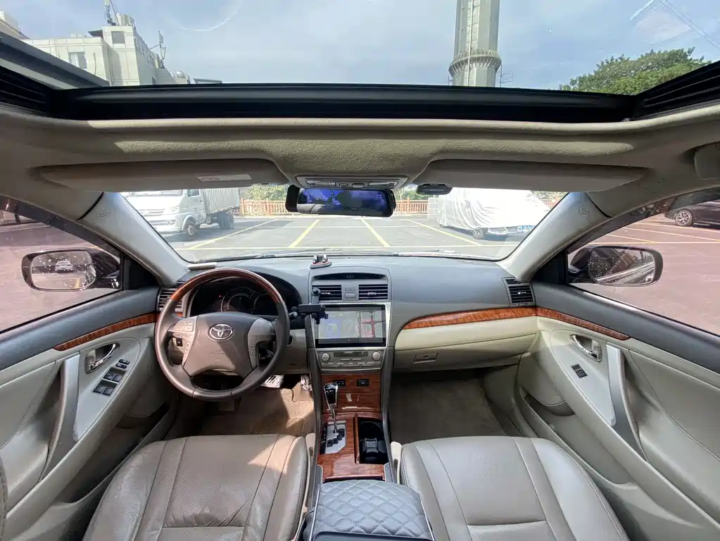 Toyota Camry 2007 — фото 11