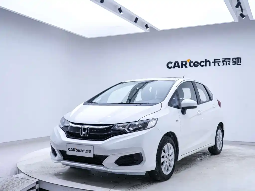 Honda Fit 2020 — фото 10