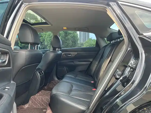 Nissan Teana 2014