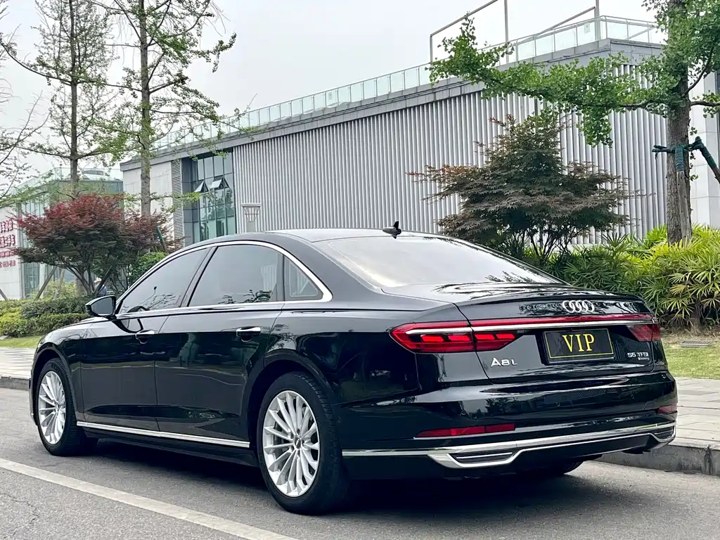 Audi A8 2019