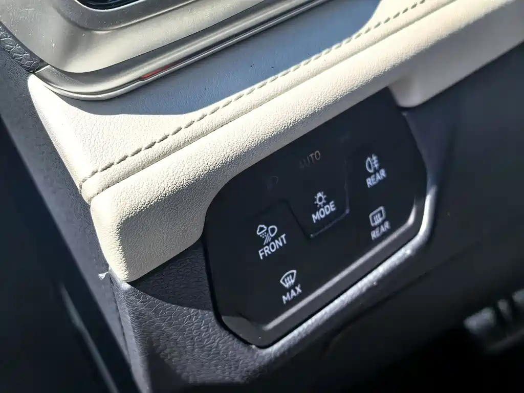 Volkswagen ID 6 CROZZ 2022 — фото 25