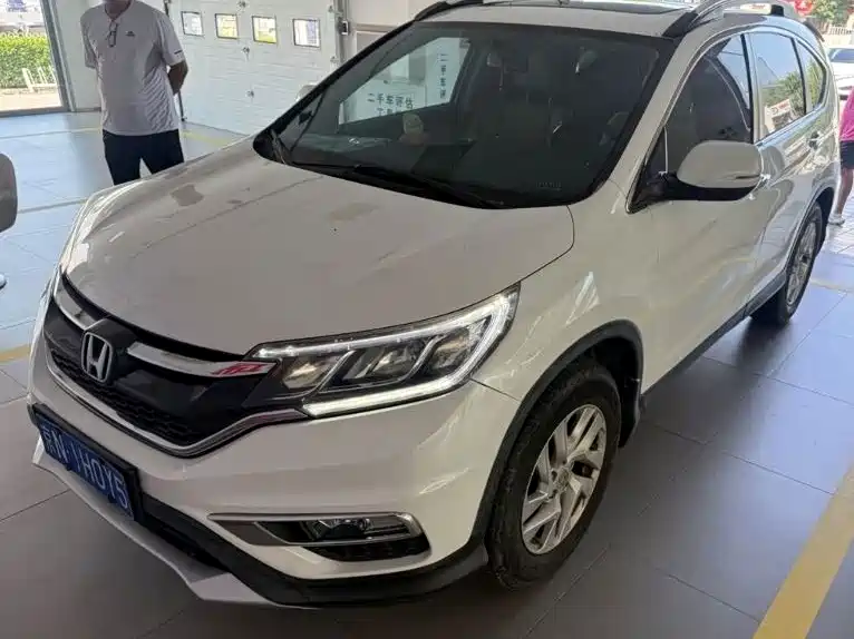 Honda CR-V 2015 — фото 1
