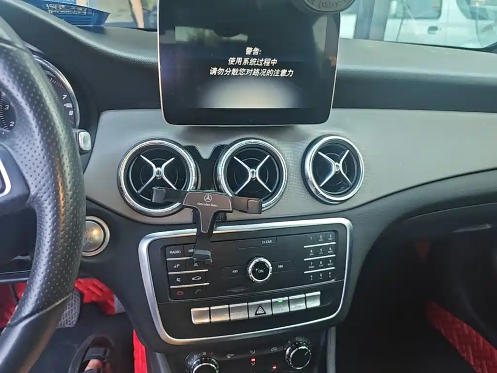 Mercedes-Benz CLA 2018 — фото 13