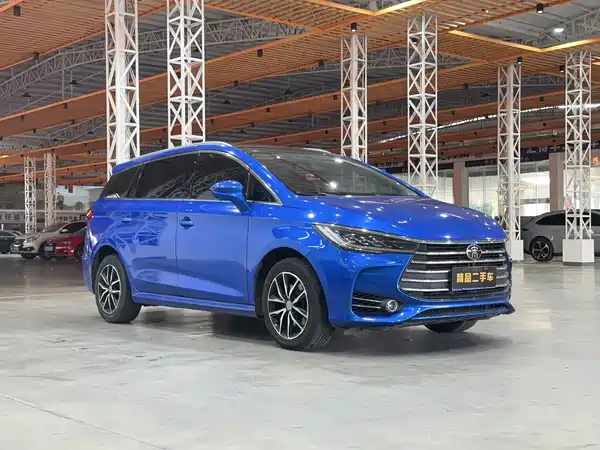 BYD Song MAX 2017