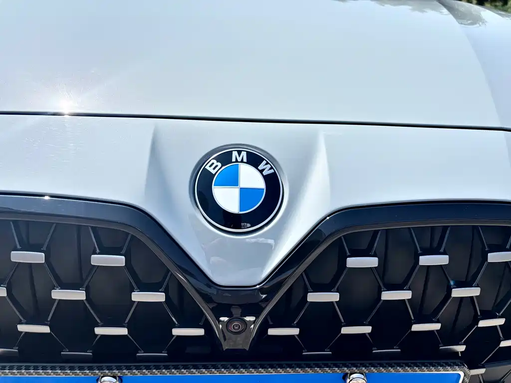 BMW 4 Series 2025 — фото 18