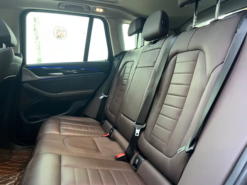 BMW X3 2019 — фото 11