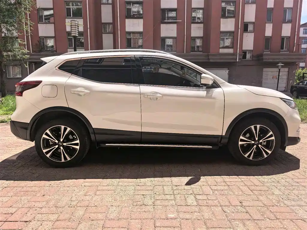 Nissan Qashqai 2022 — фото 8