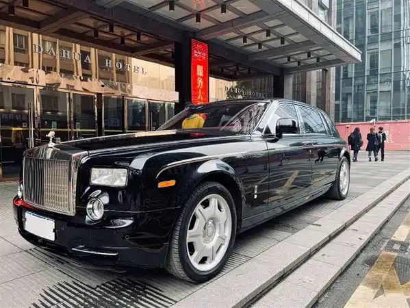Rolls-Royce Phantom 2006
