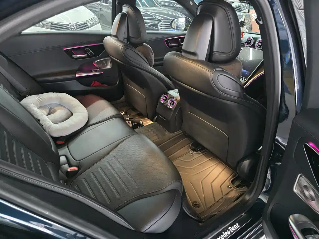 Mercedes-Benz C-Class 2022 — фото 5