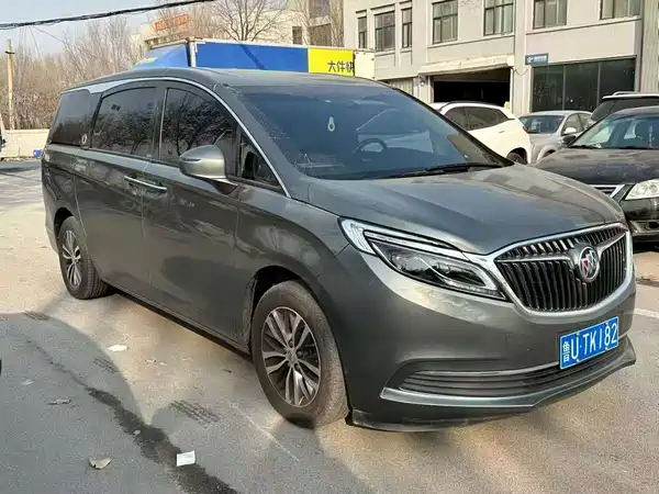 Buick GL8 2018