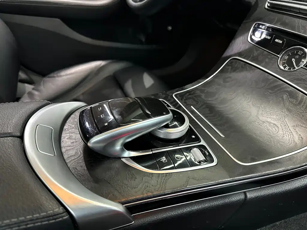 Mercedes-Benz C-Class 2016 — фото 35