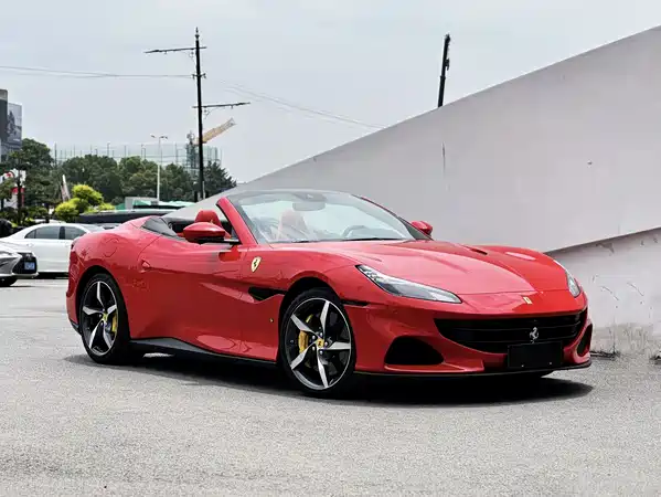 Ferrari Portofino 2021