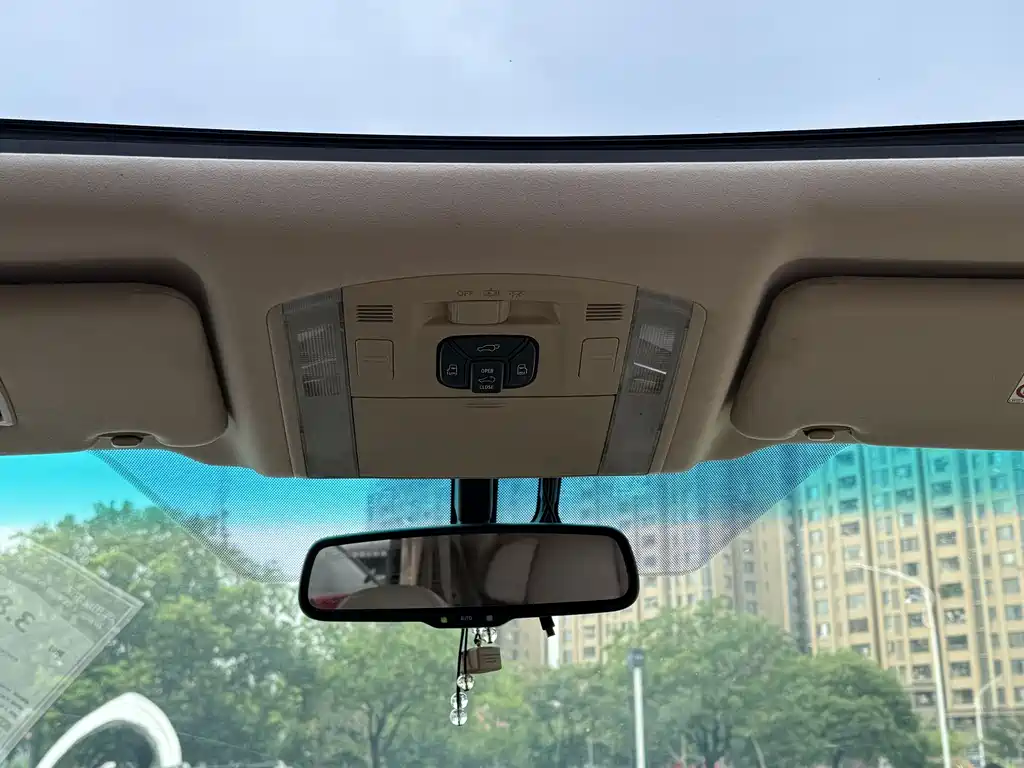 Toyota Alphard 2015 — фото 16