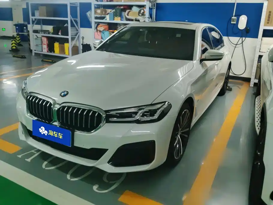 BMW 5 Series 2022