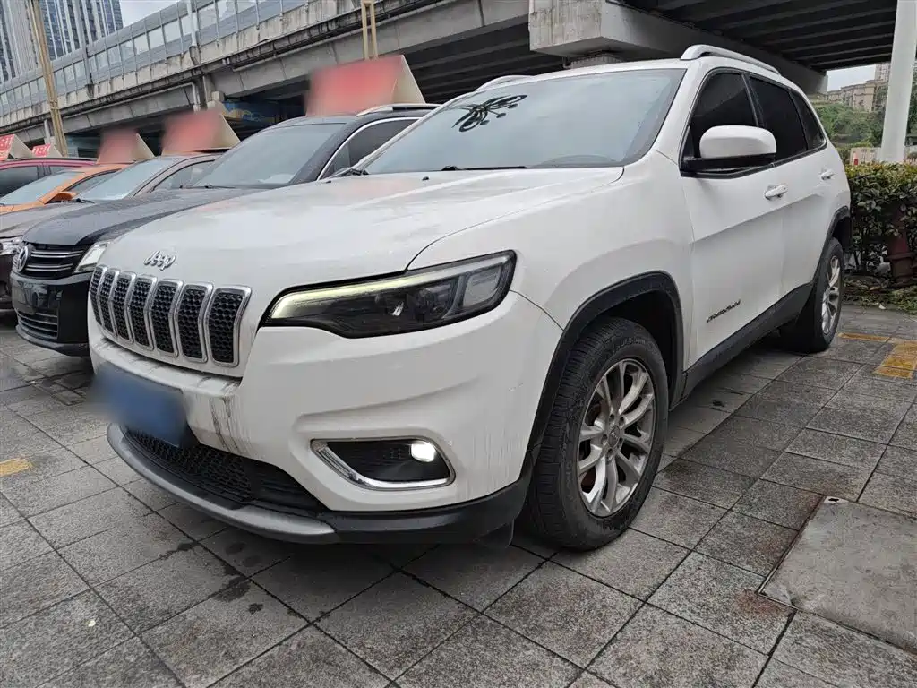 Jeep Cherokee 2019 — фото 1