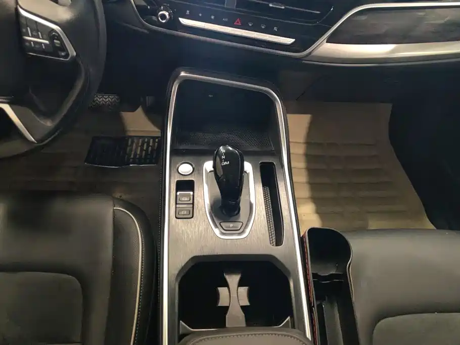 Haval H6 2023 — фото 16