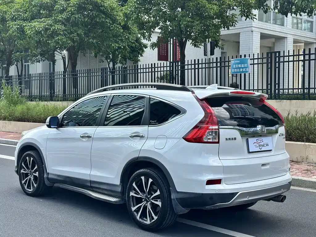 Honda CR-V 2015 — фото 16