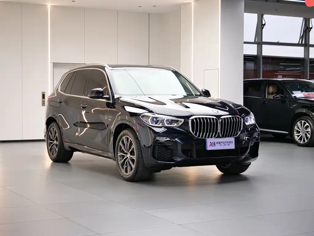 BMW X5 2021 — фото 3