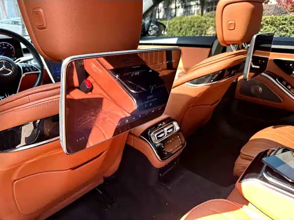 Mercedes-Benz S-Class 2023