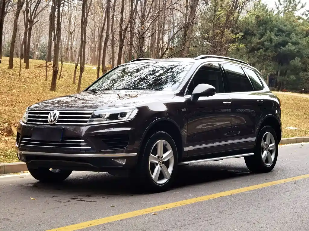 Volkswagen Touareg 2018 — фото 1