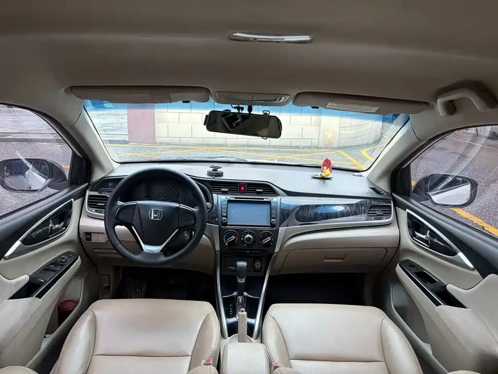 Honda Crider 2014 — фото 10