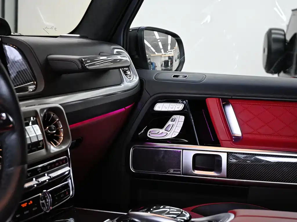 Mercedes-Benz G-Class 2019 — фото 16