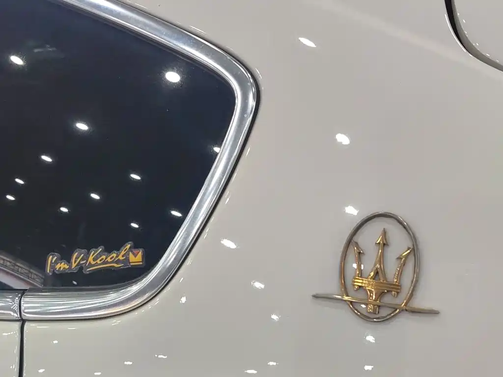 Maserati Levante 2019 — фото 21