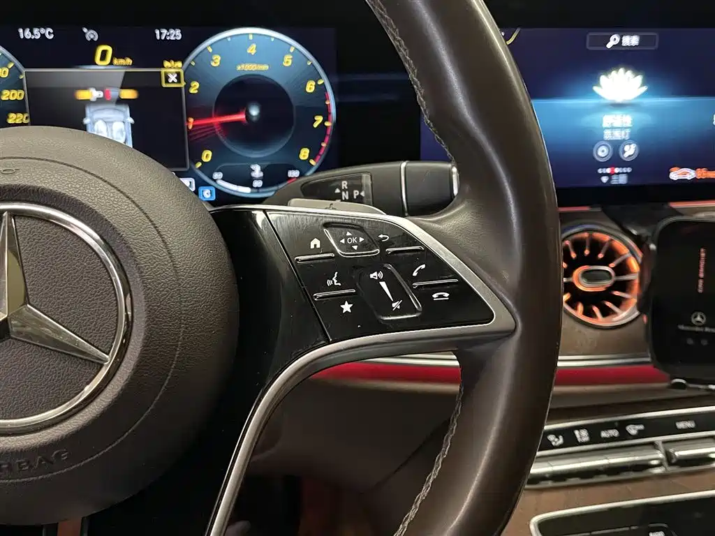 Mercedes-Benz E-Class 2022 — фото 25