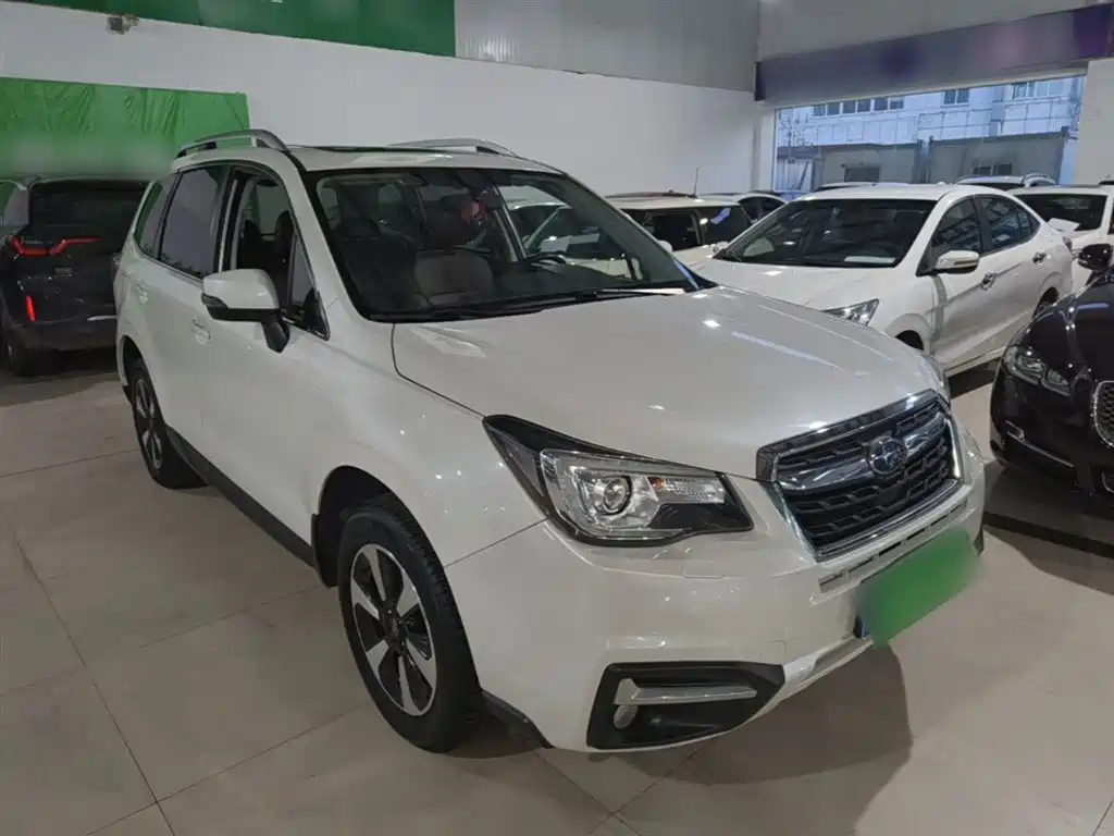 Subaru Forester 2017 — фото 4