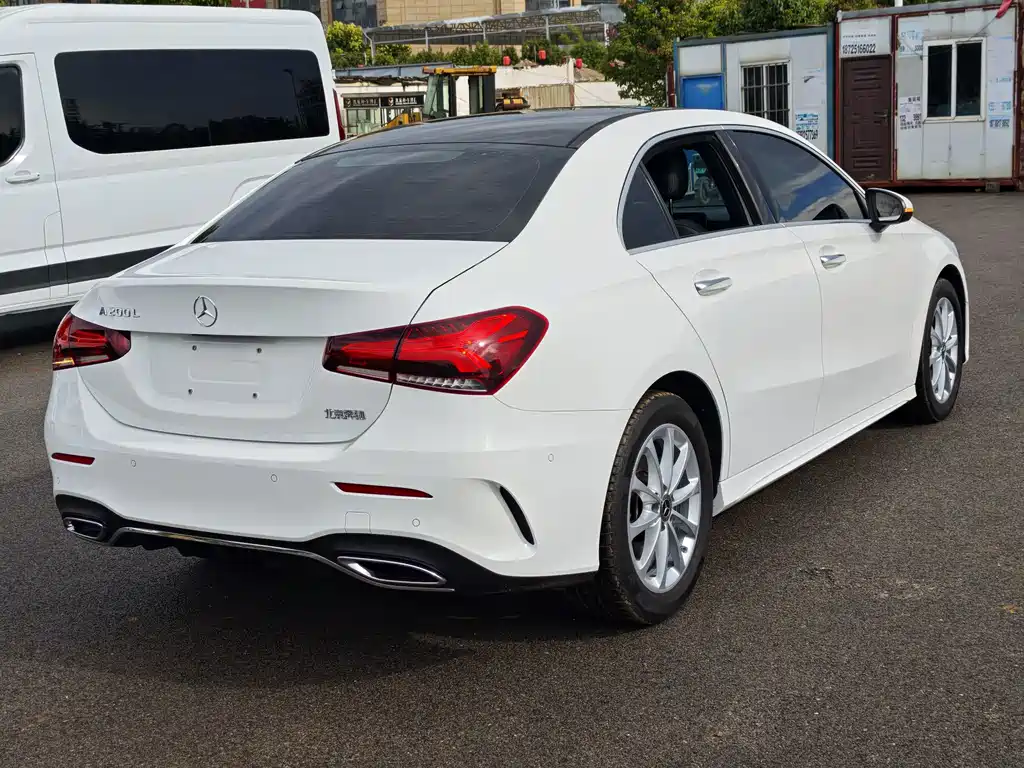 Mercedes-Benz A-Class 2020 — фото 9