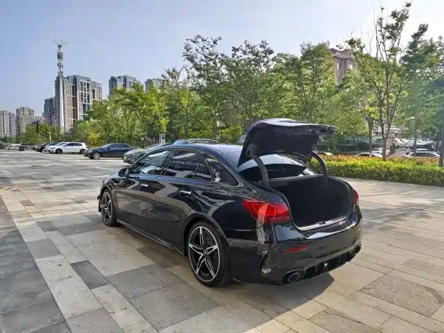 Mercedes-Benz A-Class AMG 2025 — фото 12
