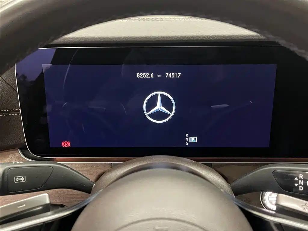 Mercedes-Benz E-Class 2022 — фото 14