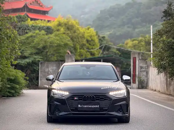 Audi S4 2024