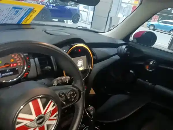 MINI 2014