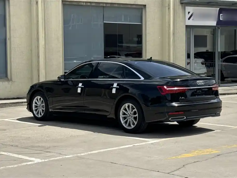 Audi A6L 2019 — фото 7